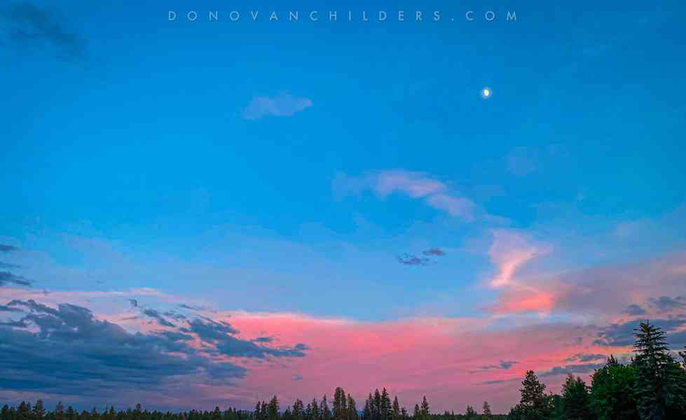 Colorful Sunset over Bend, Oregon