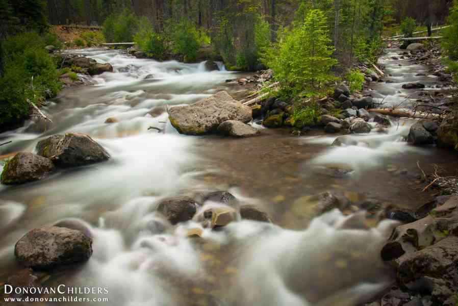 Whychus Creek, Oregon - Creek splits and comes back together